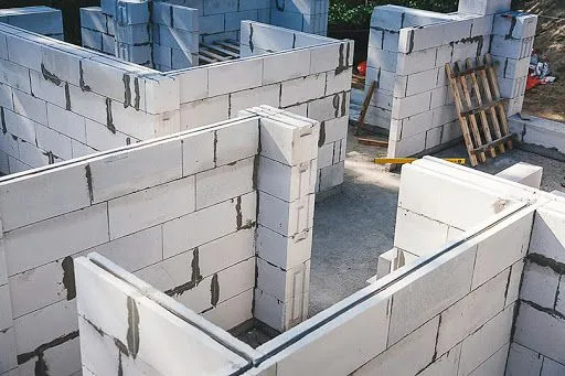Правила укладки газобетонных блоков